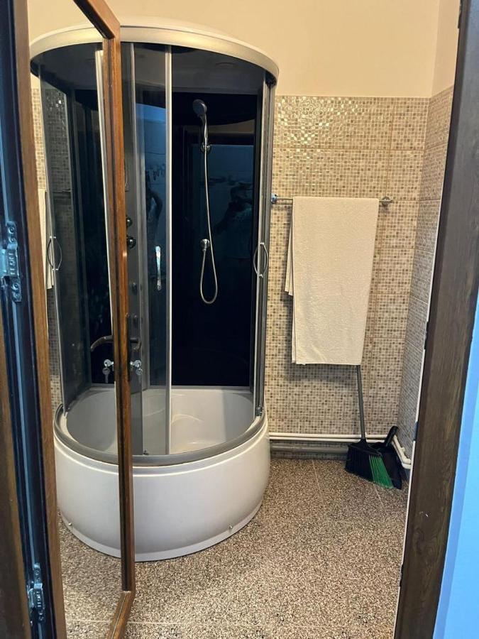 Mehtup Srl Apartman Piteşti Kültér fotó